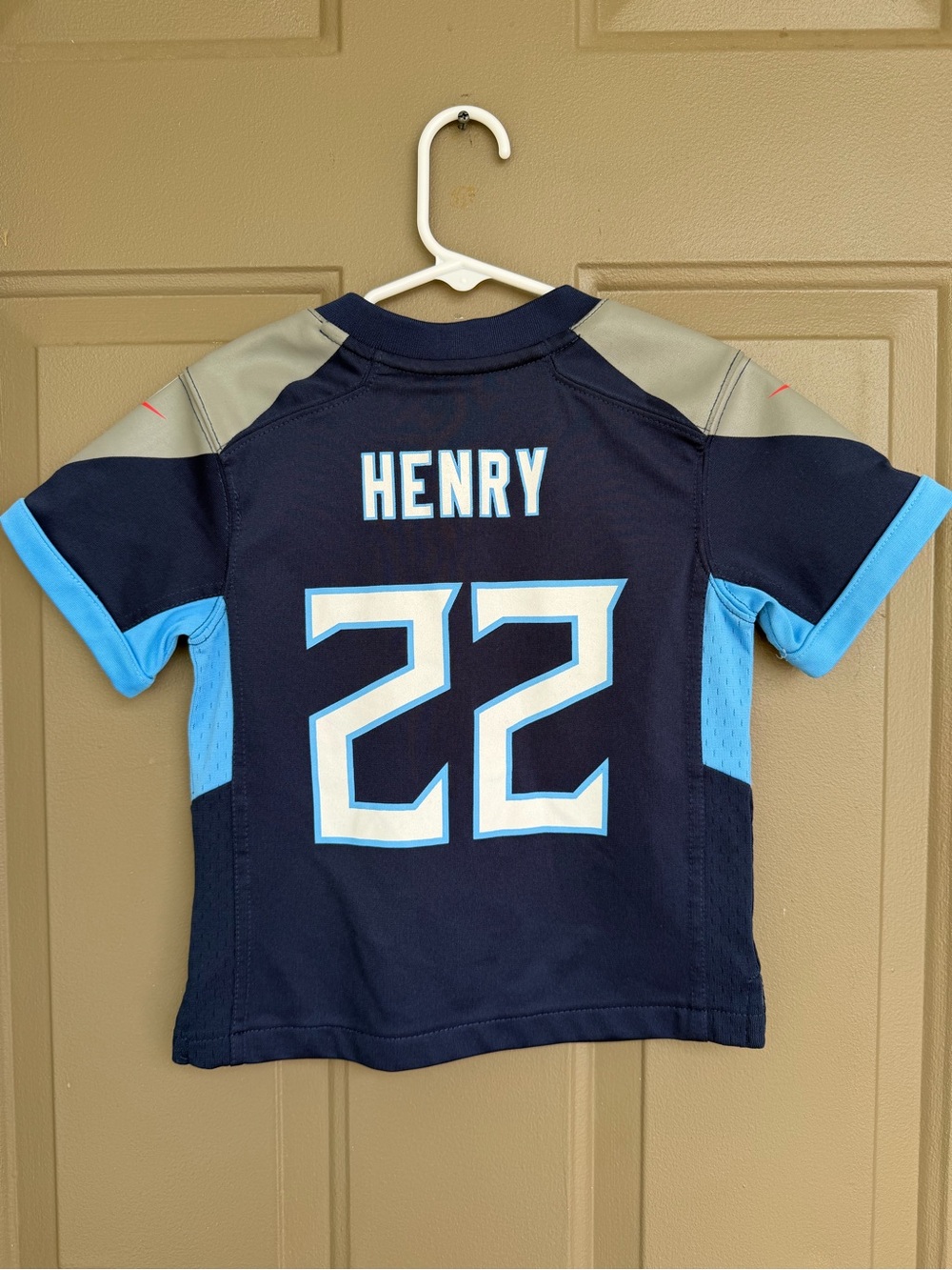 Nike Tennessee Titans Derrick Henry 22 NFL Football
Jersey Navy Toddler 4T Kids - Picture 2 of 5